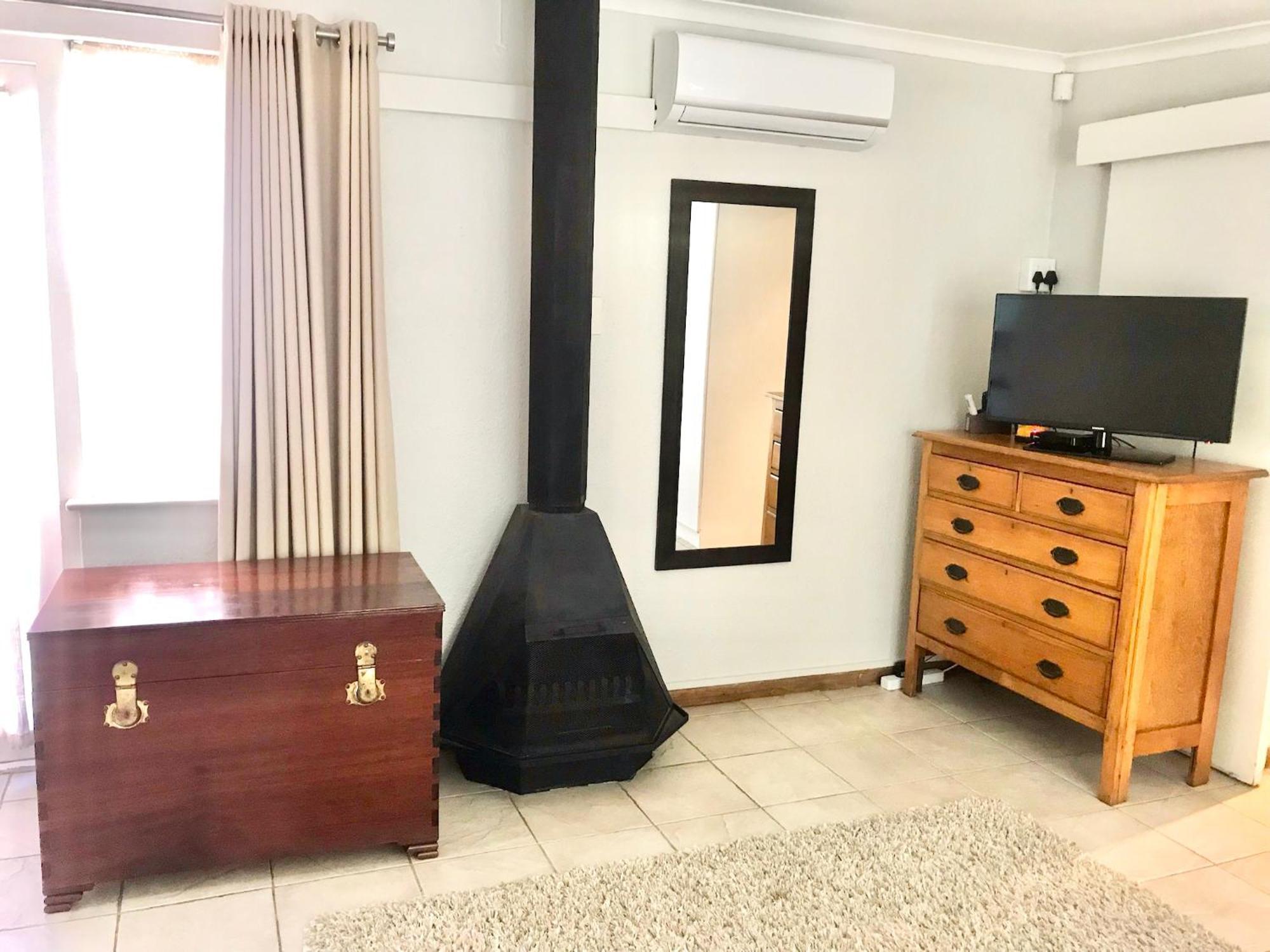 10Vdw Self Catering Apartments Durbanville Exteriör bild